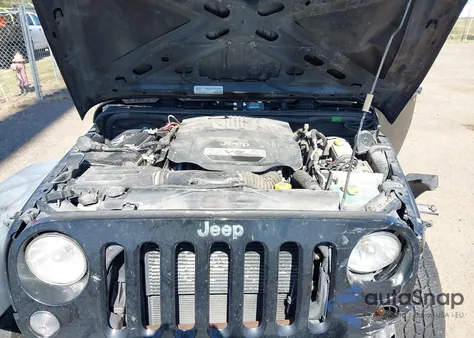 2018 Jeep Wrangler Jk Unlimited Sport 4X4 z USA, uszkodzony, nr VIN 1C4BJWDG5JL908878